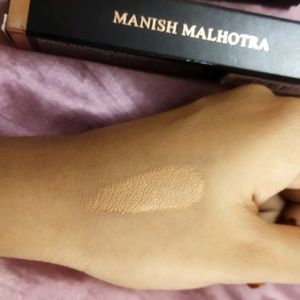 Manish Malhotra Concealer