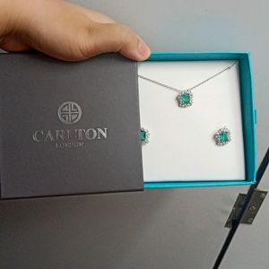 Beautiful Emerald Set