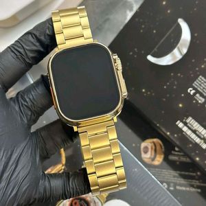 24K Golden Smart Watch 😍🔥 With Apple Logo