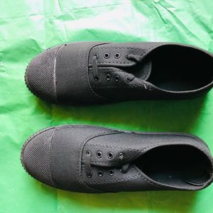 Black Flat Shoes For Men