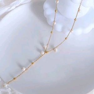 Dainty Pearl Tassle Necklace