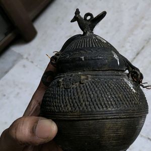 Dhokra Tribalcraft,moneypot...veryvery Old