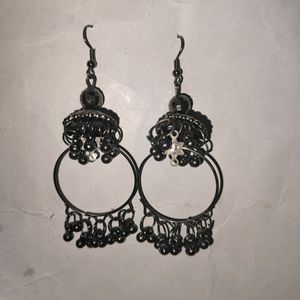 Earings