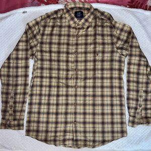 Men Louis Philippe LP Checks Shirt