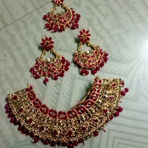 jewellery set