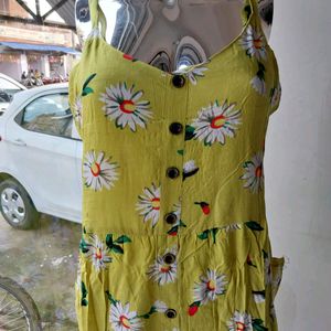 NEW DRESSES FOR WOMEN