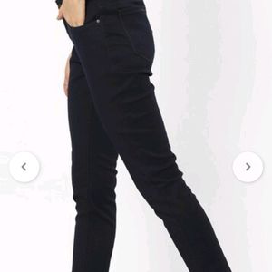 Black Skinny Jeans