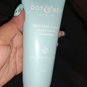 Dot And Key Skincare Face Cleaner