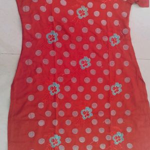 Women Embroidered Kurta