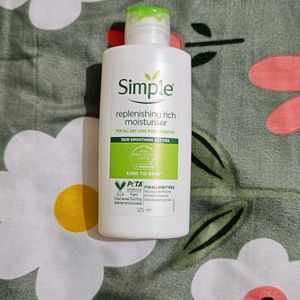 Simple Refreshing Face Moisturizer