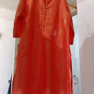 Beautiful coral Foil Print Kurti XL Size