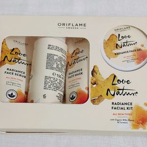 Oriflame  Radiance Facial Kit For Instant Glow