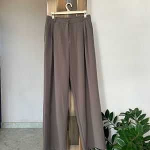 Dusty Olive Stretchable Trouser