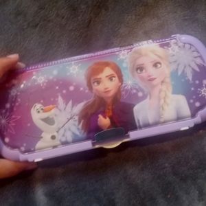 #NEW Frozen PENCIL BOX