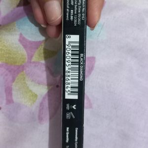 MANISH MALHOTRA EYE LINER