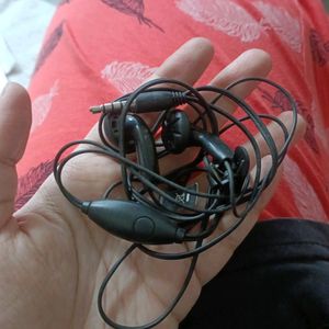 Combo Of Earphones