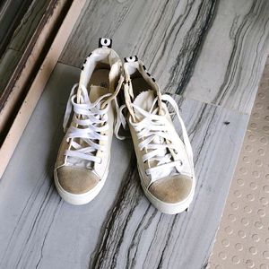 White Trendy Shoes