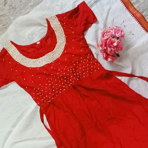 WOMEN RED GOWN