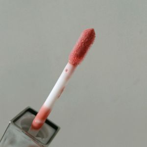 Swiss Beauty Lip Gloss