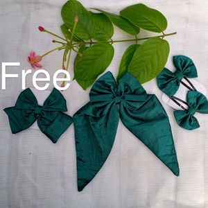 Green Hair Bow Clips and One Clip Free