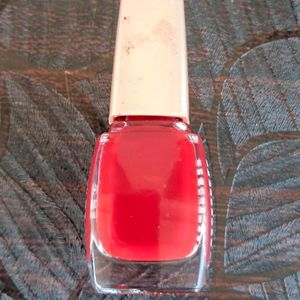 Combo Of Lakme Red & Hot Pink Nail Polish