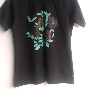 Black T Shirt With Glittered Print