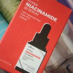 Naicinmide Serum