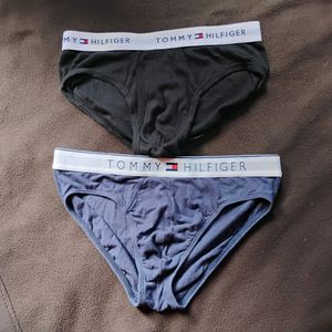 Tommy Hilfiger Set Of 2