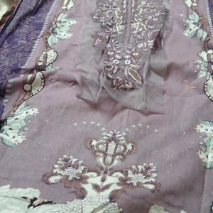 Pakistani Dupatta Suit With Patch Digital Print