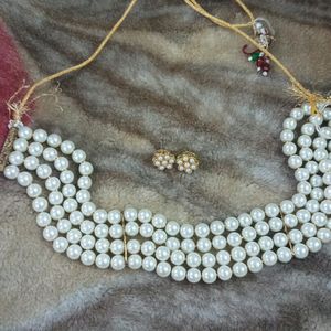 Pearl Choker Necklace with Round earrings