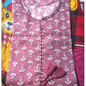 Beautiful Floral Printed Pink Cooton Kurti