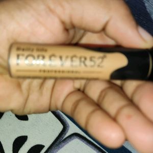 Forever 52 Concealer