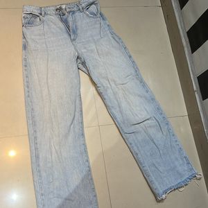 Loose Fit Denim