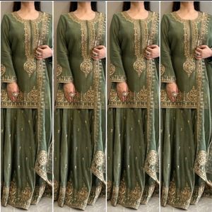 New Standard Beautiful Pakistani Poshaq Dresses Be