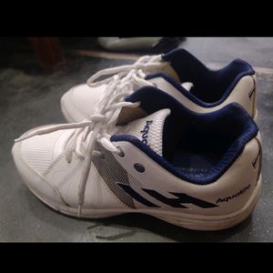 Men’s white Shoes Gym Or Running