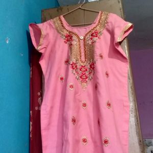 Kurti With Dupatta