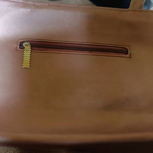 1 Mauve Handbag