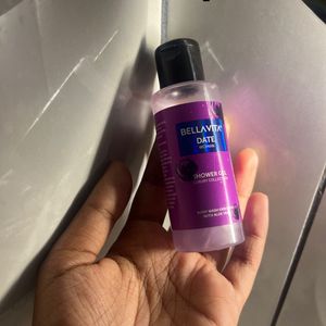 BellaVita Organics Body Wash Sample