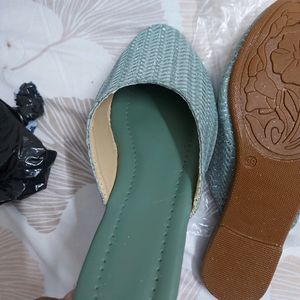 Offer!! Flats Sale Size 39