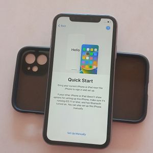 Apple Iphone11 (icloud Locked)