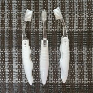 Folding Travel Toothbrushes...brandnew