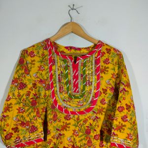 Multicolour Printed Kurta (Women's)