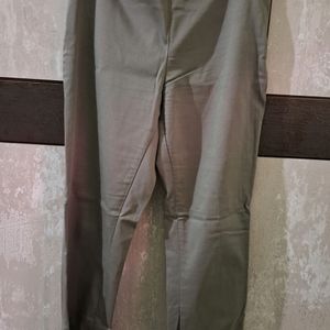 Olive Green H&M Pants/Trousers