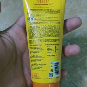 New VLCC Sunscreen SPF 30