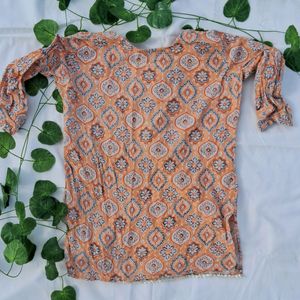 Short Kurti