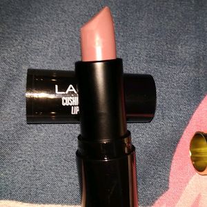 4 brand Lipstick Combo.....