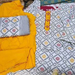 Kurti Set