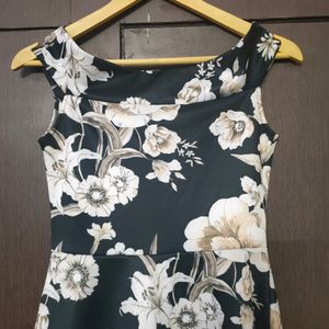 299RS Off Shoulder Cute Flower Print Dress