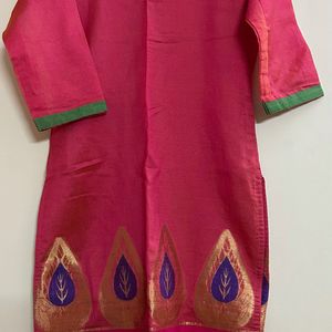 V-Neck Kurta