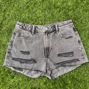 H&M Curvy Fit Vintage Fashion Shorts